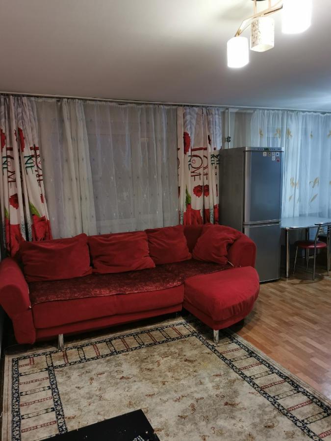 2 Комн Квартира В Центре По Пушкина Qostanai Exterior foto