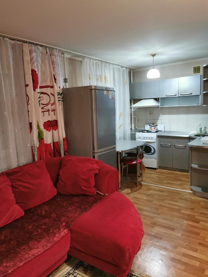 2 Комн Квартира В Центре По Пушкина Qostanai Exterior foto
