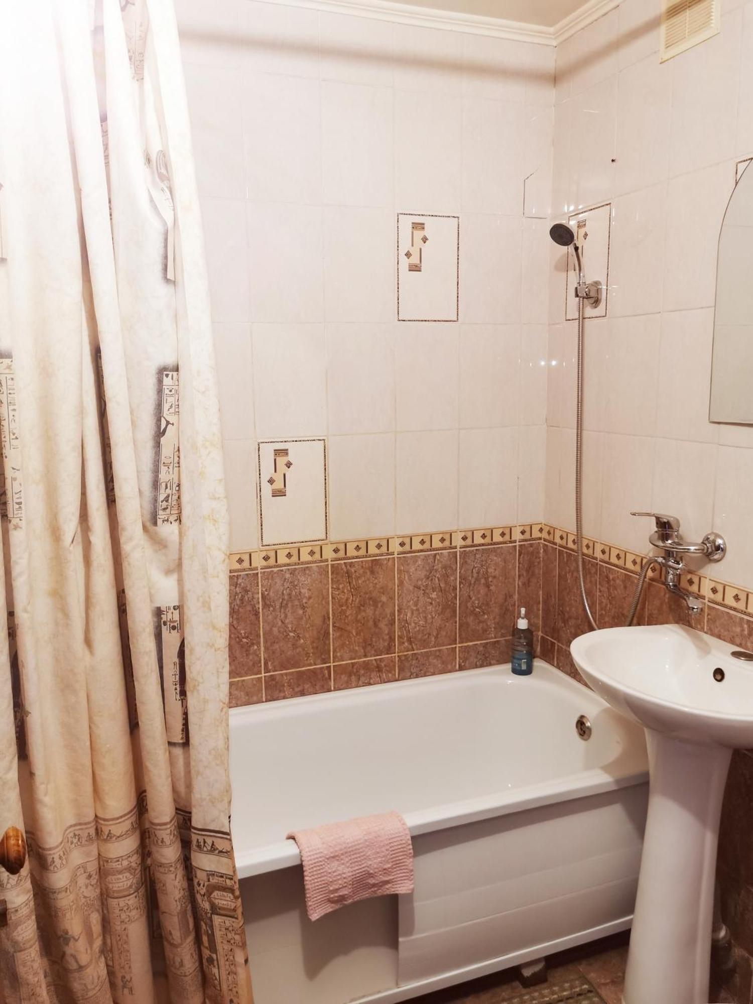 2 Комн Квартира В Центре По Пушкина Qostanai Exterior foto